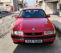 1992 اوبل فيكترا
