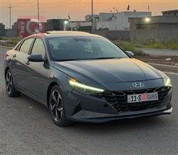 Hyundai Elantra 2022
