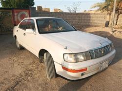 Toyota Crown 2000