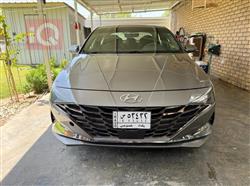 Hyundai Elantra 2022
