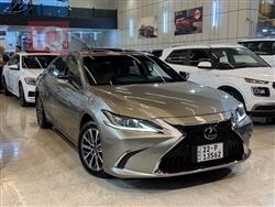 Lexus ES 2023