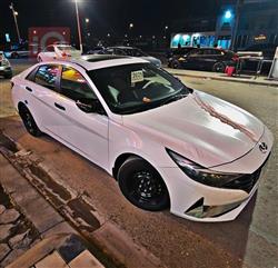 Hyundai Elantra 2021