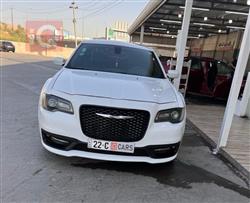 Chrysler 300 2016