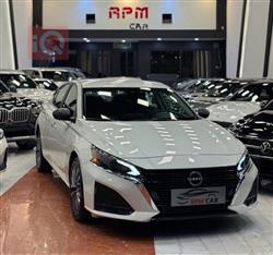 Nissan Altima 2025