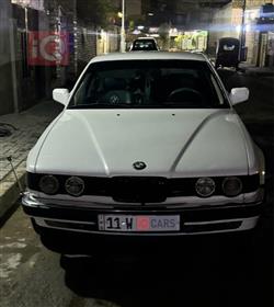 BMW 7-Series 1993