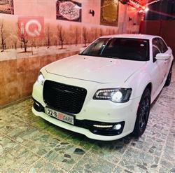 2021 كرايسلر 300