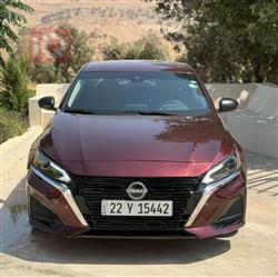 Nissan Altima 2025