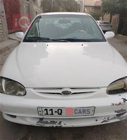 Kia Sephia 2001