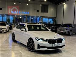 BMW 5-Series 2022