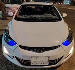 Hyundai Elantra 2012