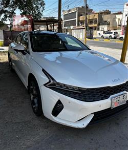 Kia K5 2023
