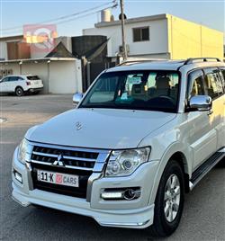 Mitsubishi Pajero 2015