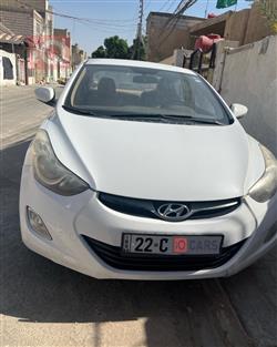 Hyundai Elantra 2013