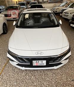 Hyundai Elantra 2025