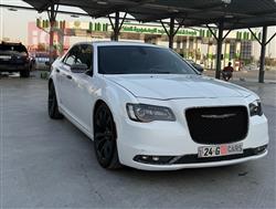Chrysler 300 2019
