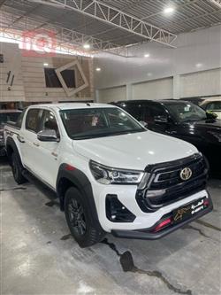 Toyota Hilux 2024