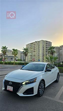Nissan Altima 2024