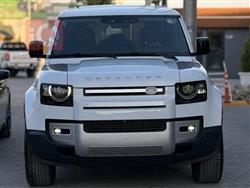 Land Rover Defender 2023