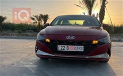 Hyundai Elantra 2022