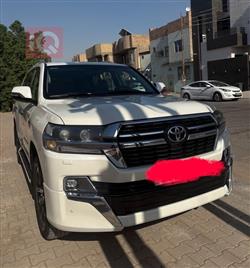 2021 تويوتا لاندكروزر