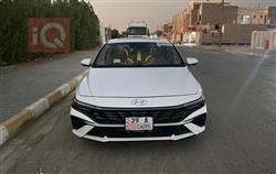 Hyundai Elantra 2024