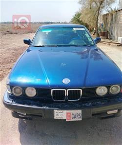 1990 بي ام دبليو الفئة 7