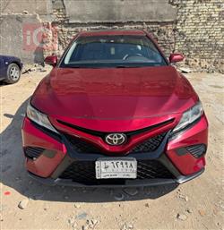 Toyota Camry 2018