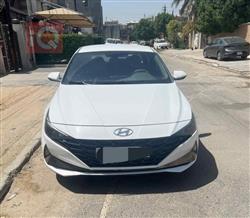Hyundai Elantra 2023