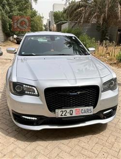 2023 كرايسلر 300