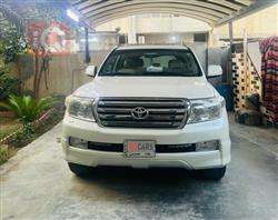 Toyota Land Cruiser 2011
