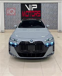 BMW 7-Series 2023