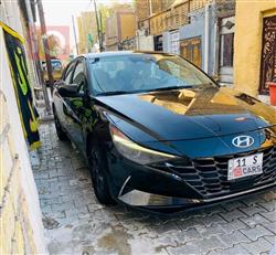 Hyundai Elantra 2022