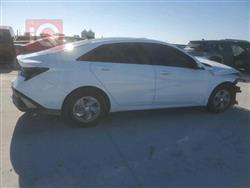 Hyundai Elantra 2024
