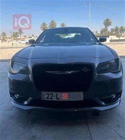 2018 كرايسلر 300