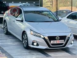 Nissan Altima 2022