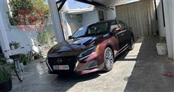 Nissan Altima 2024