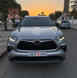 Toyota Highlander 2023