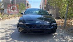 Hyundai Elantra 2024