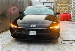 Hyundai Elantra 2024