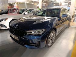 BMW 5-Series 2021