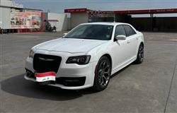2018 كرايسلر 300