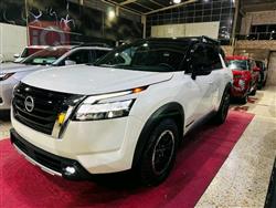 Nissan Pathfinder 2024