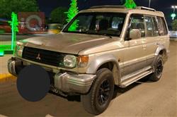1993 ميتسوبيشي باجيرو