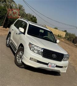 Toyota Land Cruiser 2010