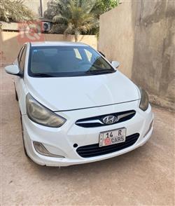 Hyundai Accent 2012
