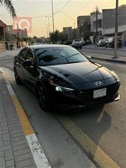 Hyundai Elantra 2022
