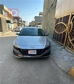 Hyundai Elantra 2022