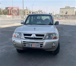 Mitsubishi Pajero 2003