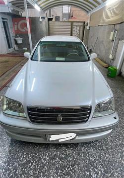 Toyota Crown 2000