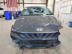Hyundai Elantra 2025